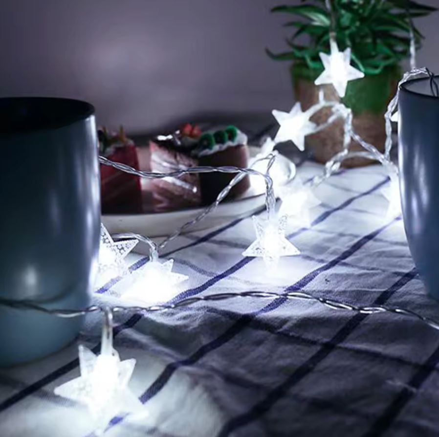 StellarGlow Fairy Star Lights™ – Warm LED Star String Lights