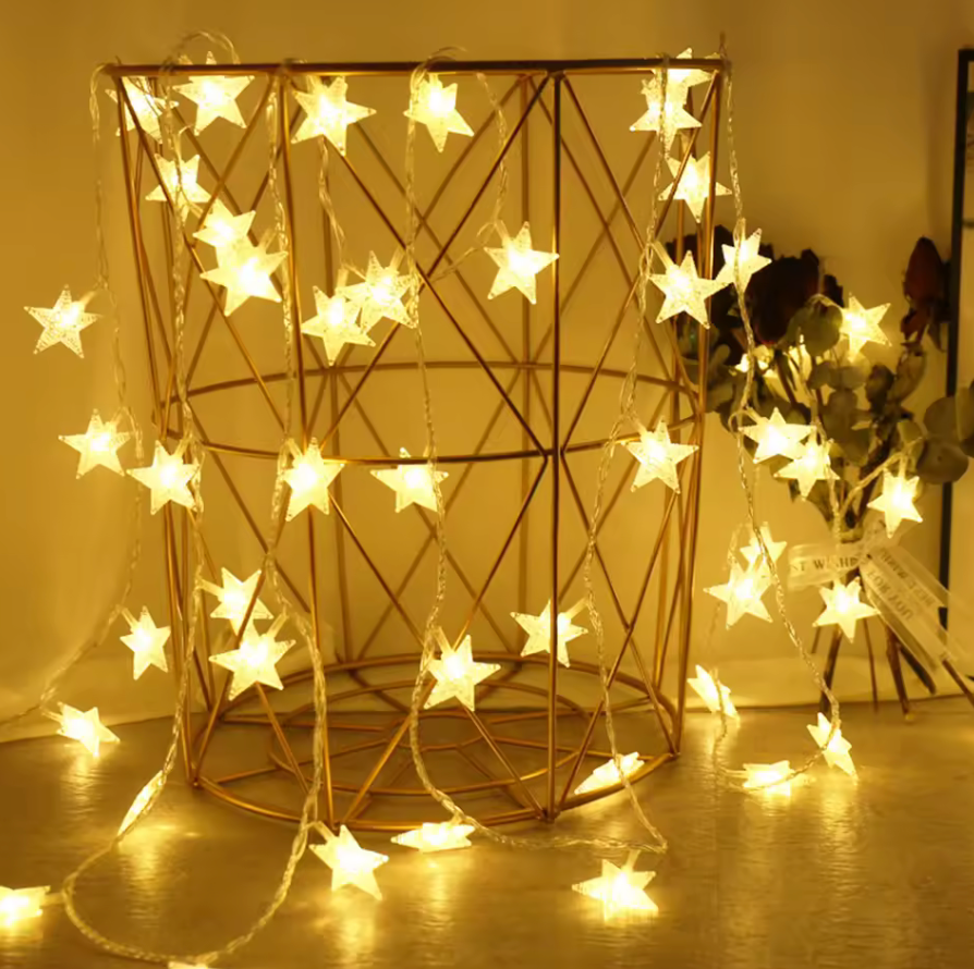 StellarGlow Fairy Star Lights™ – Warm LED Star String Lights